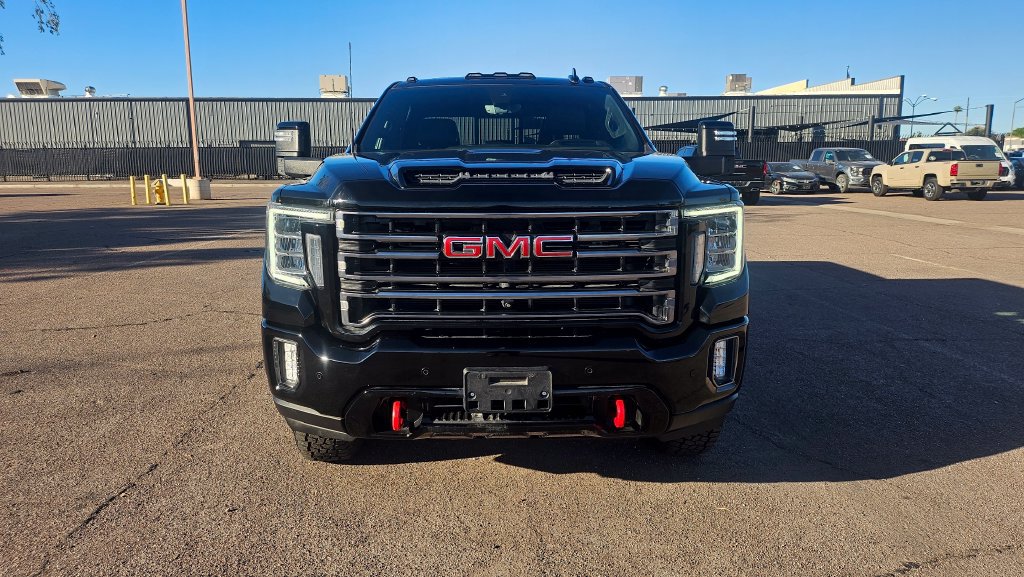 Used 2023 GMC Sierra 2500 AT4 w/ AT4 Premium Plus Package AWD/4WD image 3