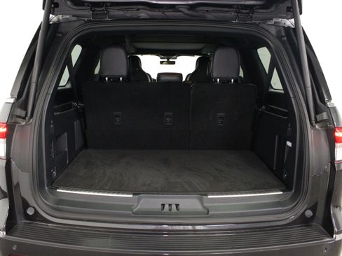 Used 2024 Lincoln Navigator L Reserve AWD/4WD image 14