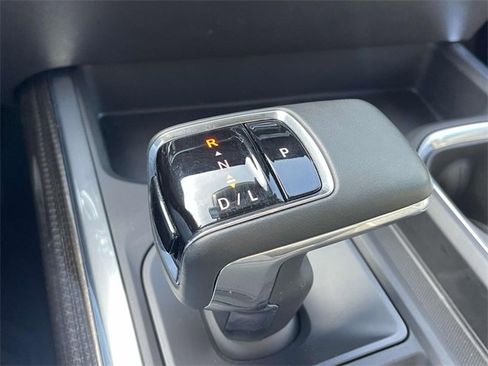 Certified 2024 Chevrolet Silverado 1500 LT Trail Boss w/ Convenience Package II image 23