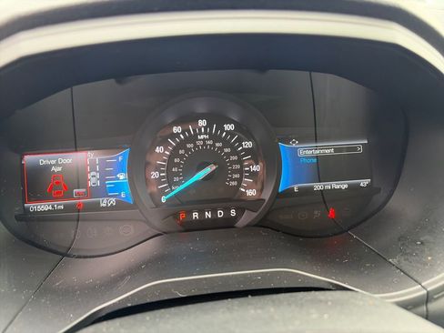 Used 2024 Ford Edge SEL w/ Sport Appearance Package image 18