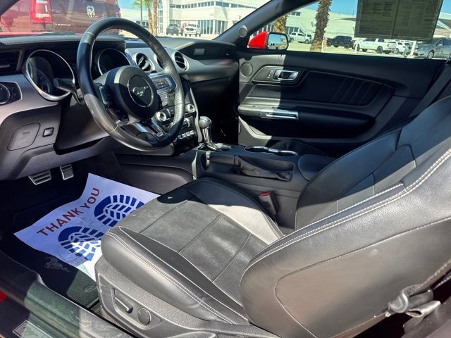 Used 2019 Ford Mustang Premium RWD image 9