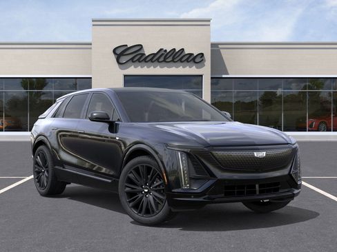 New 2026 Cadillac Lyriq Sport w/ LPO, ONYX Package AWD/4WD image 7