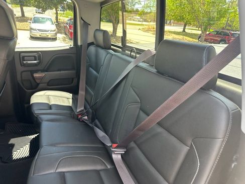 Used 2017 GMC Sierra 1500 SLT w/ SLT Premium Package AWD/4WD image 15