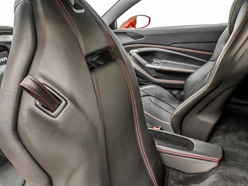 Used 2020 Ferrari F8 Tributo image 12