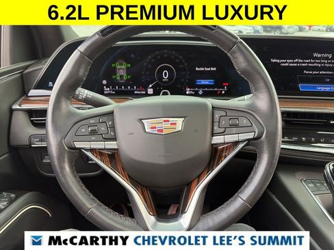 Used 2023 Cadillac Escalade Premium Luxury w/ LPO, Illumination Package AWD/4WD image 23