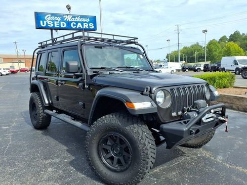 Used 2019 Jeep Wrangler Unlimited Rubicon AWD/4WD image 11