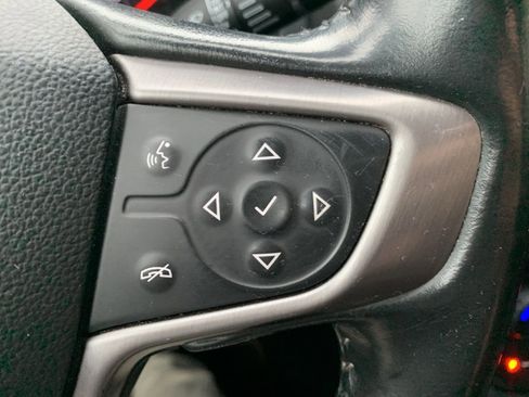 Used 2021 GMC Acadia AT4 image 35