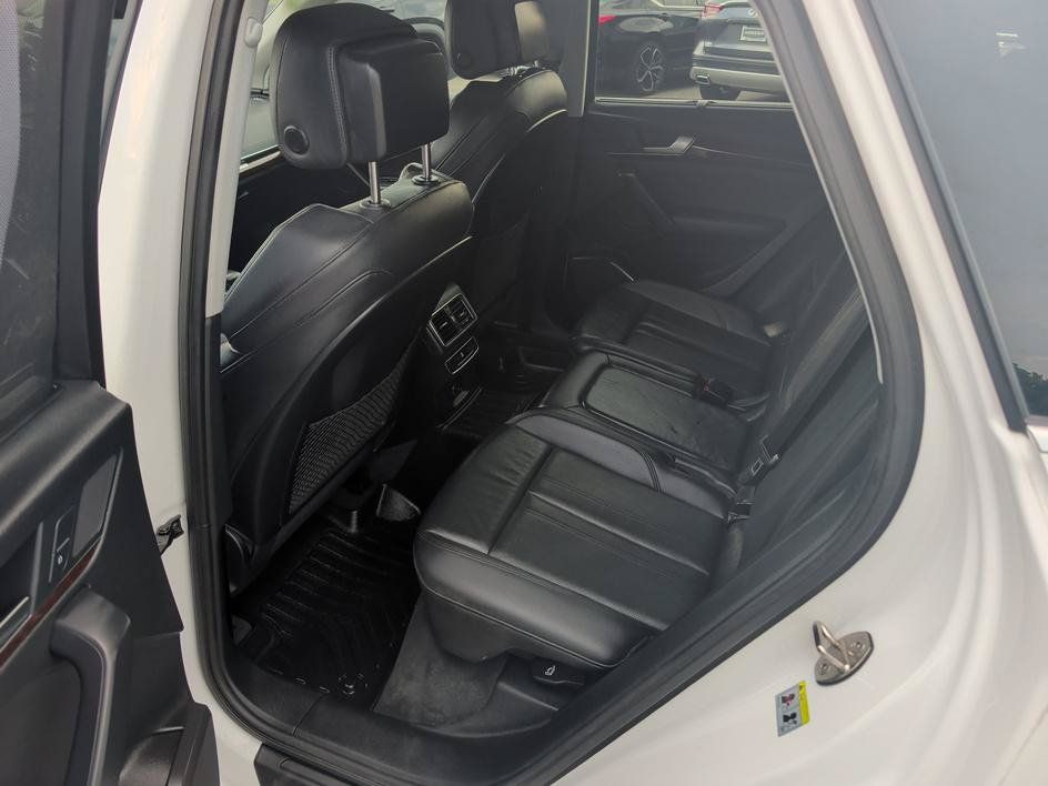 Used 2018 Audi Q5 2.0T Premium Plus w/ Premium Plus Package AWD/4WD image 9