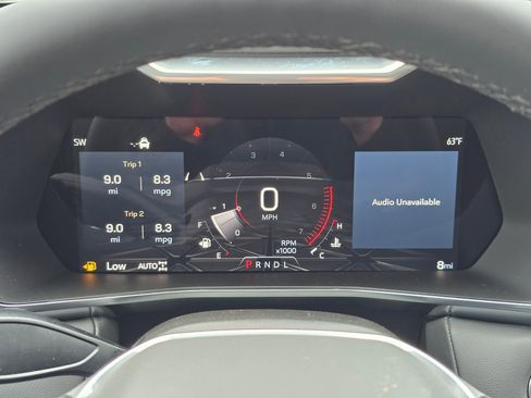 New 2025 GMC Canyon Elevation w/ Convenience Package image 22