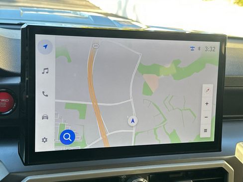 Used 2024 Toyota Tacoma TRD Sport image 16