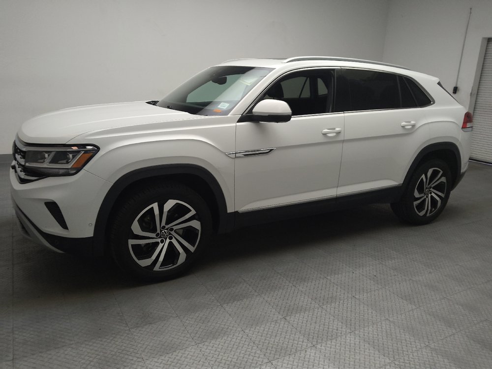 Used 2020 Volkswagen Atlas Cross Sport SEL Premium AWD/4WD image 2