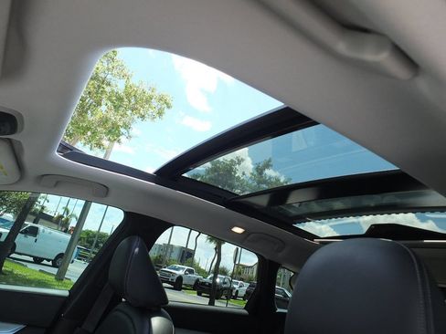 Used 2021 INFINITI QX50 Luxe FWD image 4