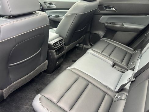 Used 2024 Honda Prologue Touring image 13
