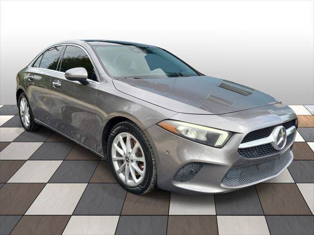 Used 2019 Mercedes-Benz A 220 4MATIC w/ Premium Package image 3