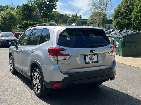Certified 2021 Subaru Forester Premium AWD/4WD image 8