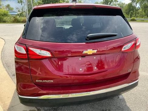Used 2018 Chevrolet Equinox LT FWD image 10