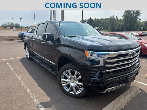 Used 2023 Chevrolet Silverado 1500 High Country w/ High Country Premium Package AWD/4WD image 1
