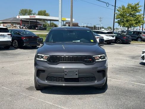 Used 2025 Dodge Durango GT AWD/4WD image 2