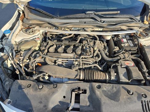 Used 2017 Honda Civic EX image 9