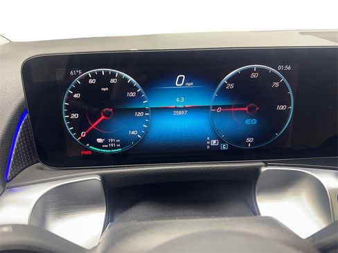 Used 2023 Mercedes-Benz EQB 300 4MATIC image 57