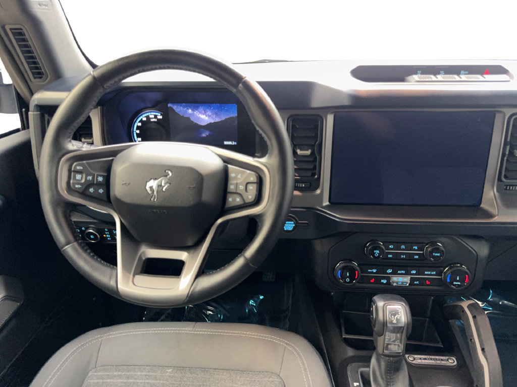 Used 2022 Ford Bronco Outer Banks AWD/4WD image 47