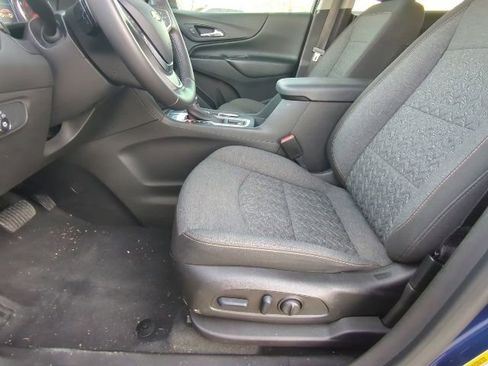 Used 2022 Chevrolet Equinox LT image 11