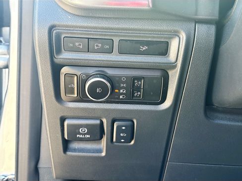Used 2024 Ford F150 Lariat w/ FX4 Off-Road Package AWD/4WD image 10