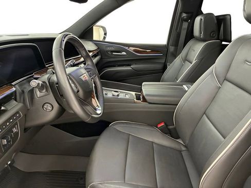 Certified 2024 Cadillac Escalade Premium Luxury w/ Performance Package AWD/4WD image 12