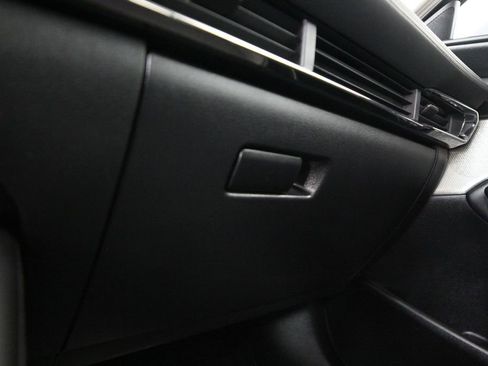 Used 2019 MAZDA MAZDA3 Sedan w/ Preferred Package FWD image 51