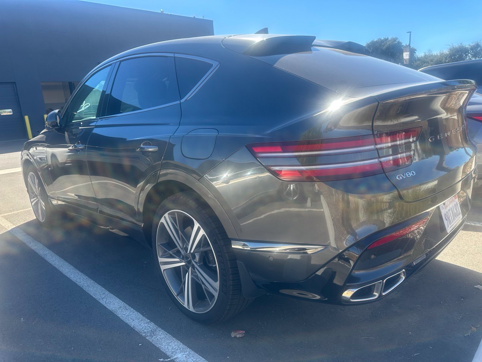 Used 2025 Genesis GV80 3.5T e-SC AWD/4WD image 4