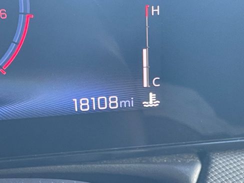 Used 2025 Chevrolet TrailBlazer LT image 38