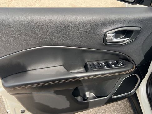 Used 2021 Jeep Compass Limited image 6