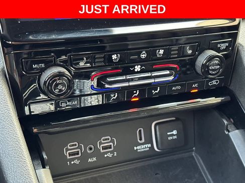 Used 2023 Jeep Grand Cherokee 4WD 4xe w/ Luxury Tech Group II image 22