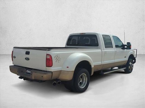 Used 2012 Ford F350 King Ranch w/ King Ranch w/Chrome Pkg image 5