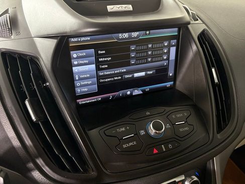 Used 2015 Ford Escape SE w/ Equipment Group 201A image 21