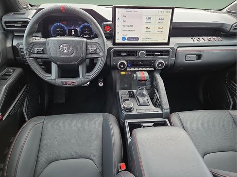 Used 2024 Toyota Tacoma TRD Pro image 11