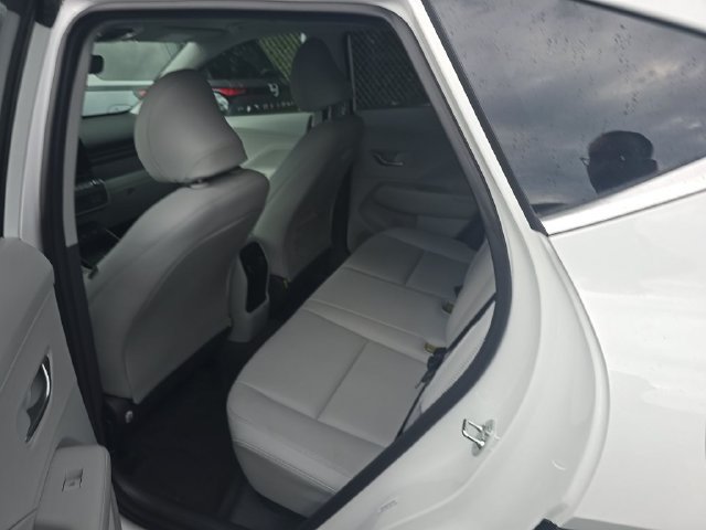 Used 2025 Hyundai Kona Limited AWD/4WD image 13