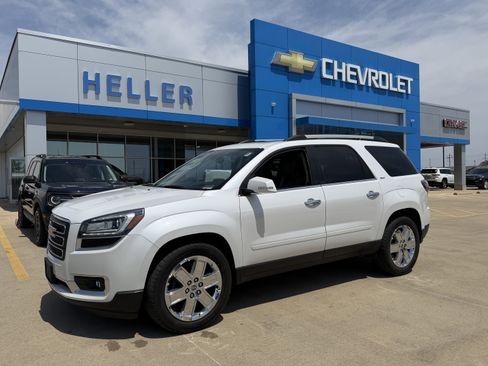 Used 2017 GMC Acadia Limited SLT AWD/4WD image 3