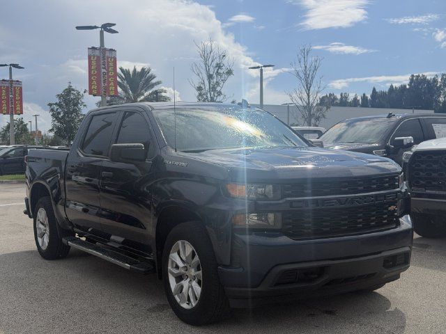 Used 2021 Chevrolet Silverado 1500 Custom RWD image 2