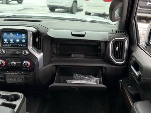 Used 2020 GMC Sierra 1500 Elevation w/ Elevation Value Package image 24