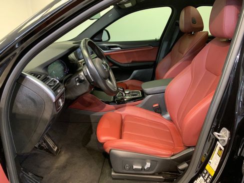 Used 2024 BMW X4 xDrive30i w/ Premium Package AWD/4WD image 19