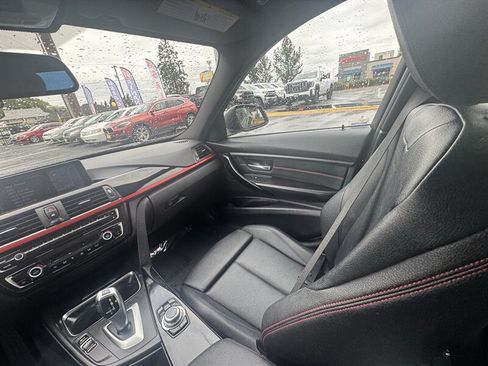 Used 2013 BMW 328i Sedan RWD image 17
