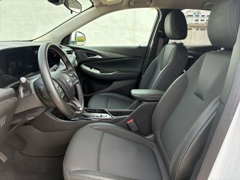 Used 2025 Buick Encore GX Preferred image 25