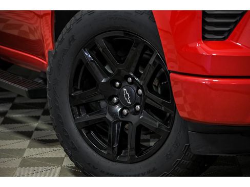 Used 2023 Chevrolet Silverado 1500 RST AWD/4WD image 3