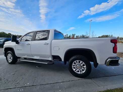 Used 2024 Chevrolet Silverado 2500 LT image 5