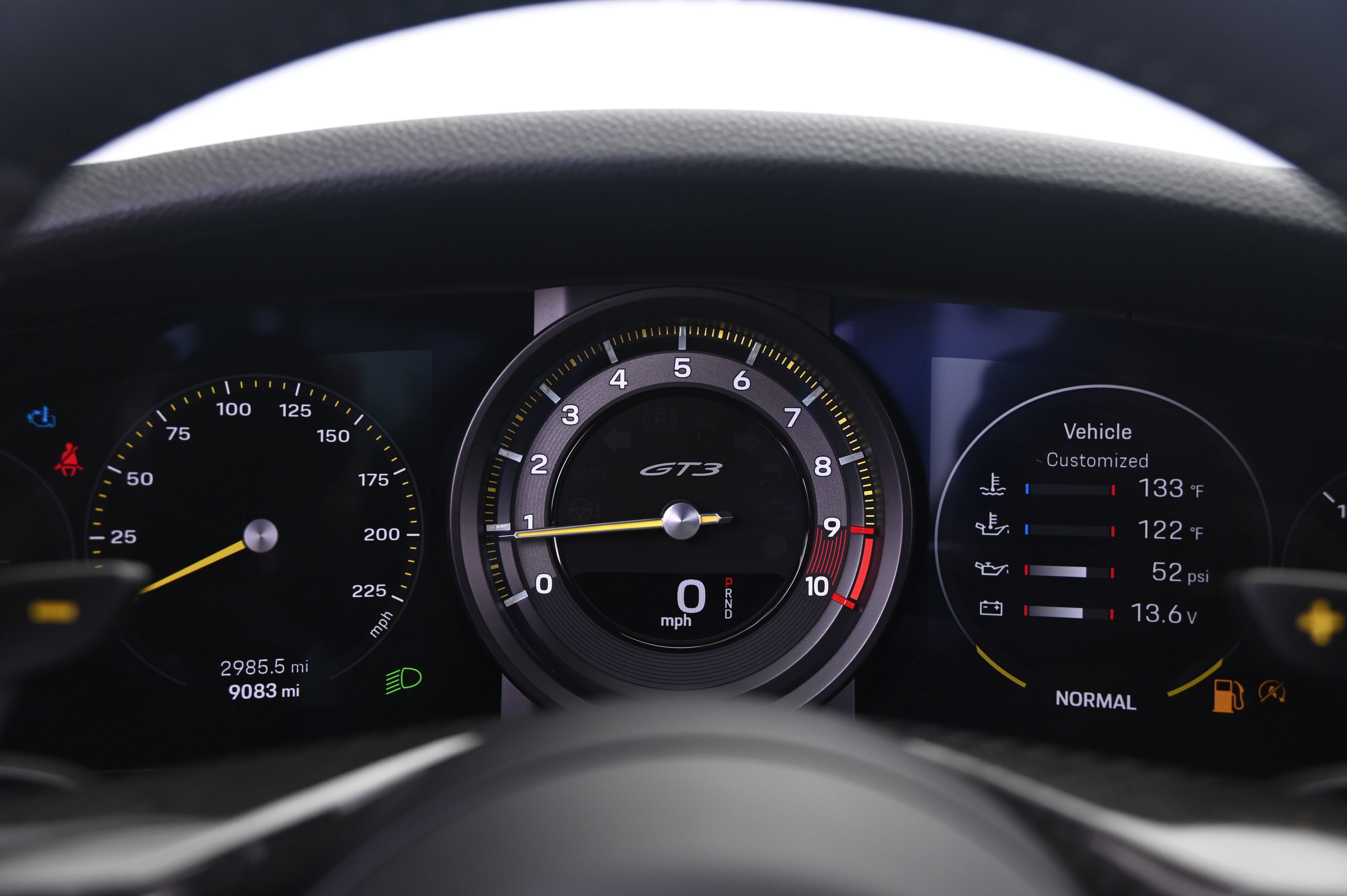 Certified 2022 Porsche 911 GT3 RWD image 34