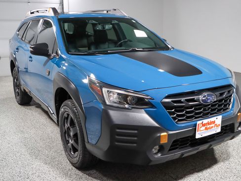 Used 2023 Subaru Outback Wilderness AWD/4WD image 5