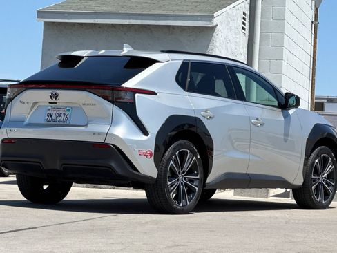 Used 2024 Toyota bZ4X AWD w/ Weather Package image 9