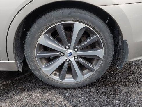 Used 2016 Subaru Legacy 3.6R Limited image 11