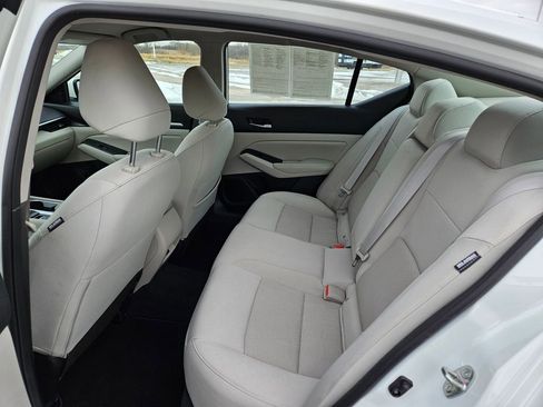 Used 2022 Nissan Altima 2.5 SV image 27